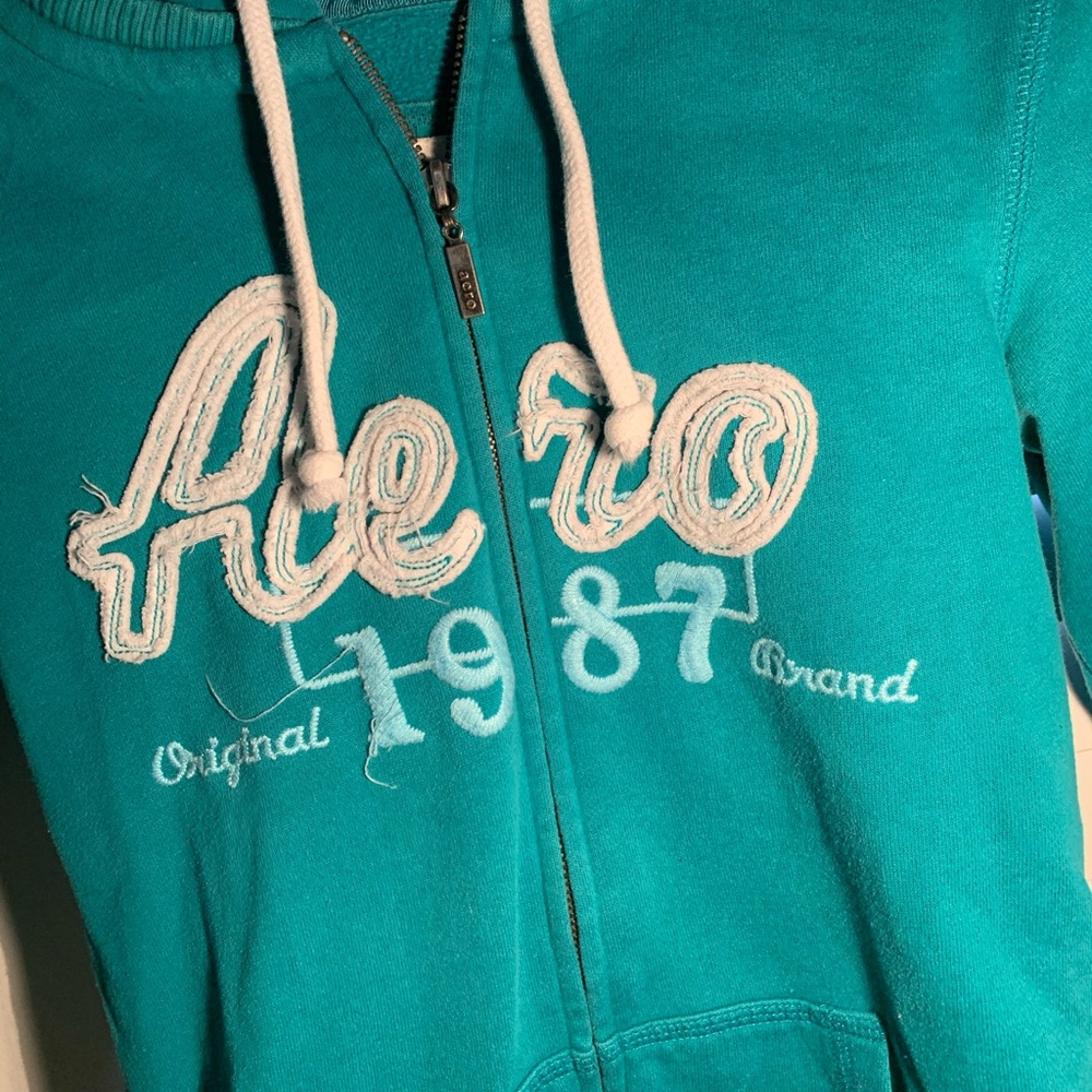 Aeropostale y2k zip up sweatshirt - Picture 2 of 4